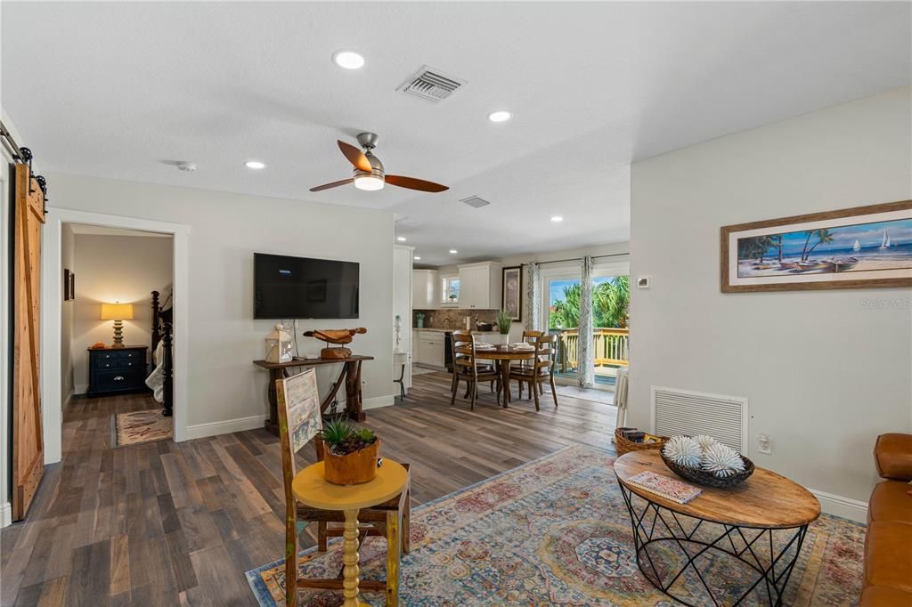 待售: $1,980,000 (3 贝兹, 2 浴室, 4018 平方英尺)