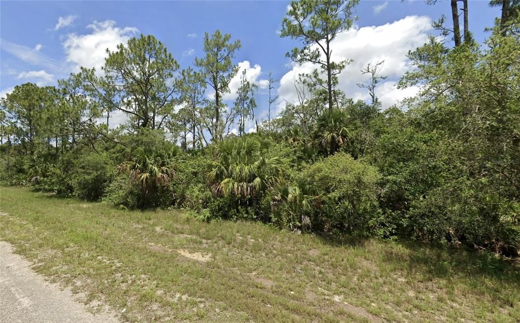 Active With Contract: $29,995 (3.83 acres)