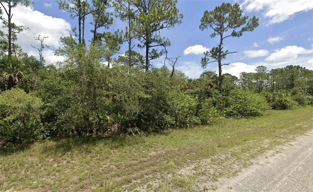 Active With Contract: $29,995 (3.83 acres)