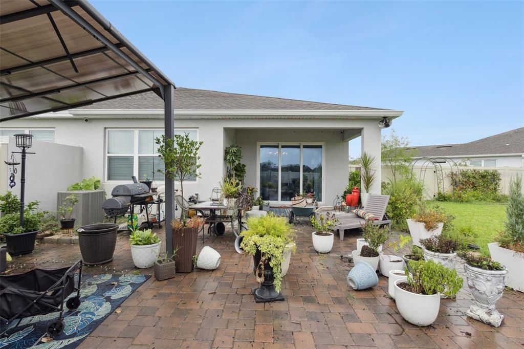 待售: $350,000 (2 贝兹, 2 浴室, 1559 平方英尺)