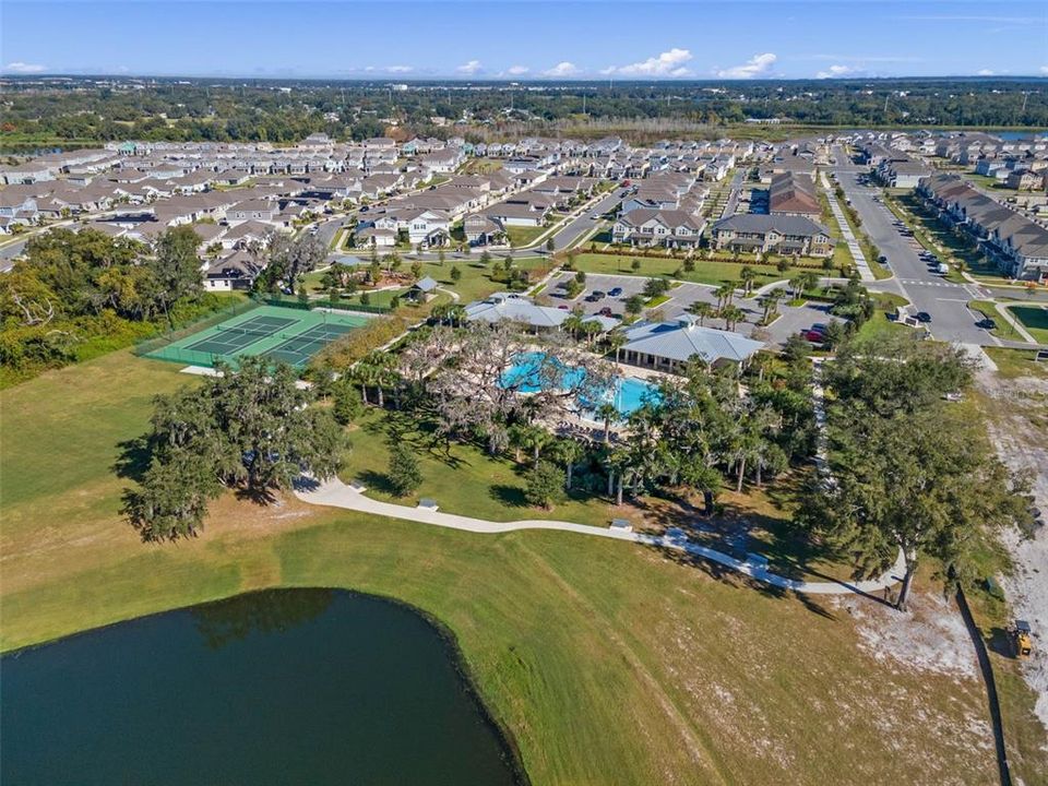 待售: $350,000 (2 贝兹, 2 浴室, 1559 平方英尺)