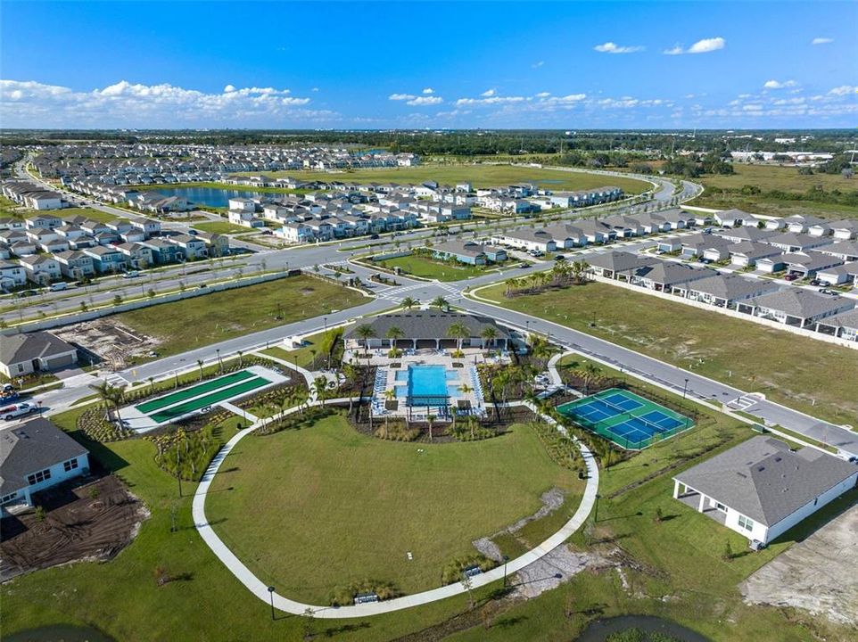 待售: $350,000 (2 贝兹, 2 浴室, 1559 平方英尺)