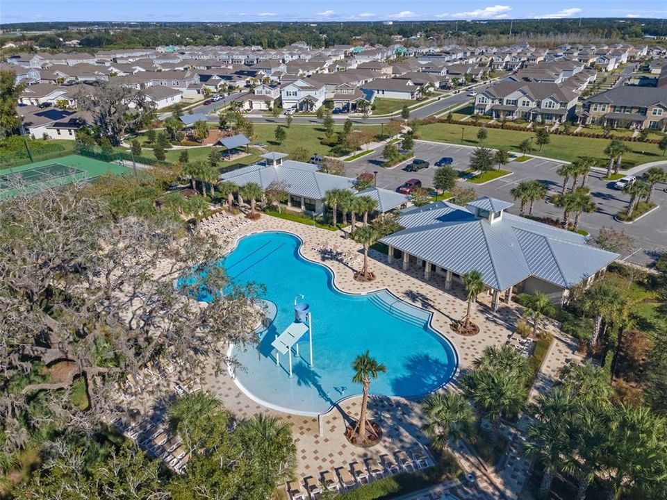 待售: $350,000 (2 贝兹, 2 浴室, 1559 平方英尺)