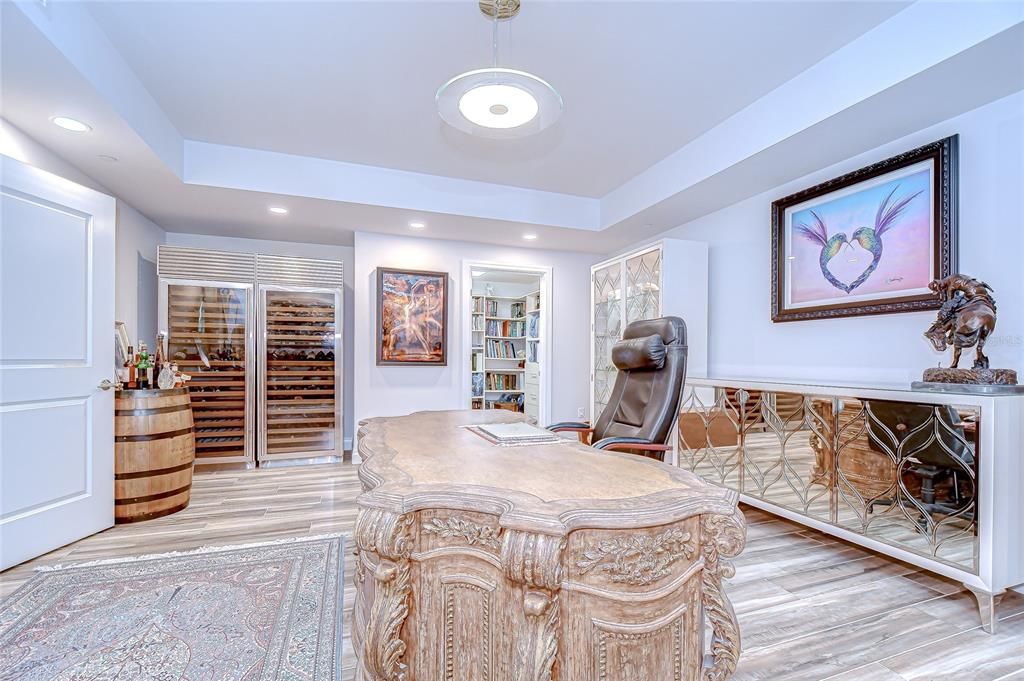 合同活跃: $6,995,000 (4 贝兹, 4 浴室, 5573 平方英尺)