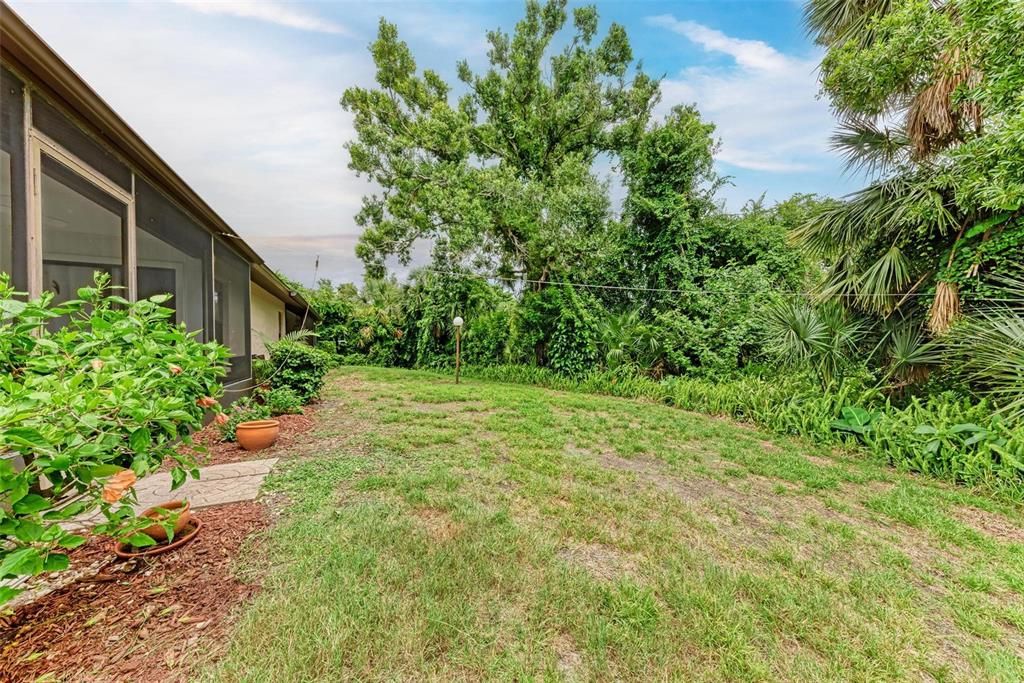 待售: $209,500 (2 贝兹, 2 浴室, 1078 平方英尺)