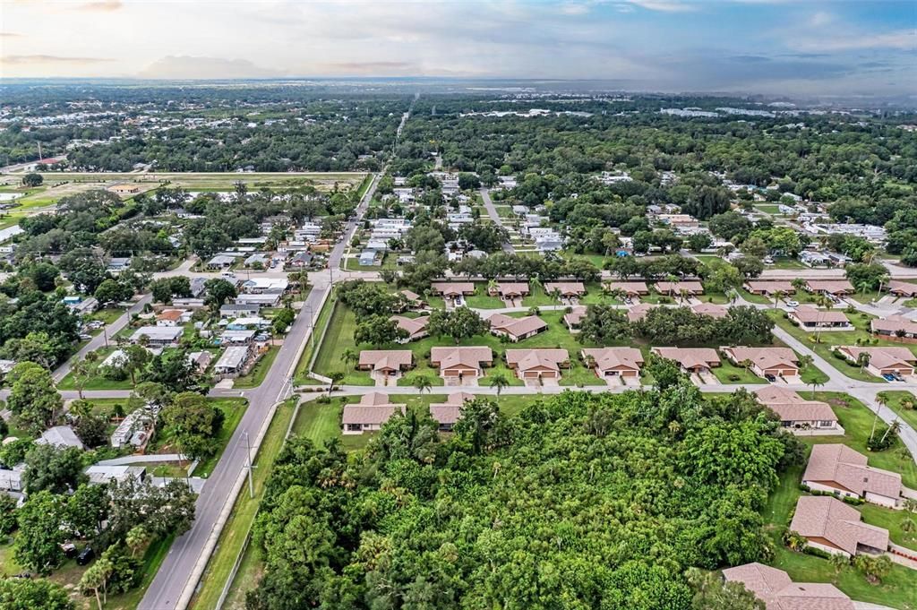 待售: $209,500 (2 贝兹, 2 浴室, 1078 平方英尺)