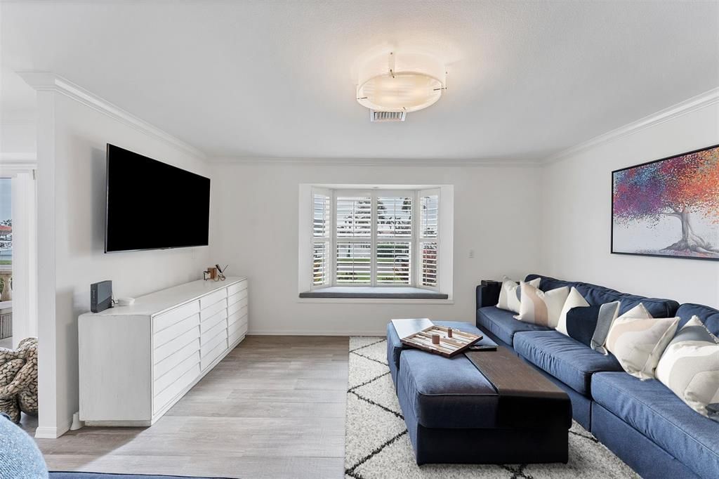 待售: $2,299,000 (4 贝兹, 4 浴室, 2572 平方英尺)