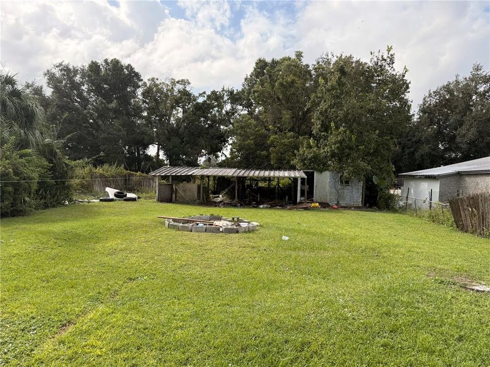 待售: $99,000 (2 贝兹, 1 浴室, 621 平方英尺)