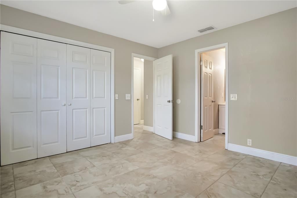 En Renta: $1,495 (2 camas, 2 baños, 1850 Pies cuadrados)