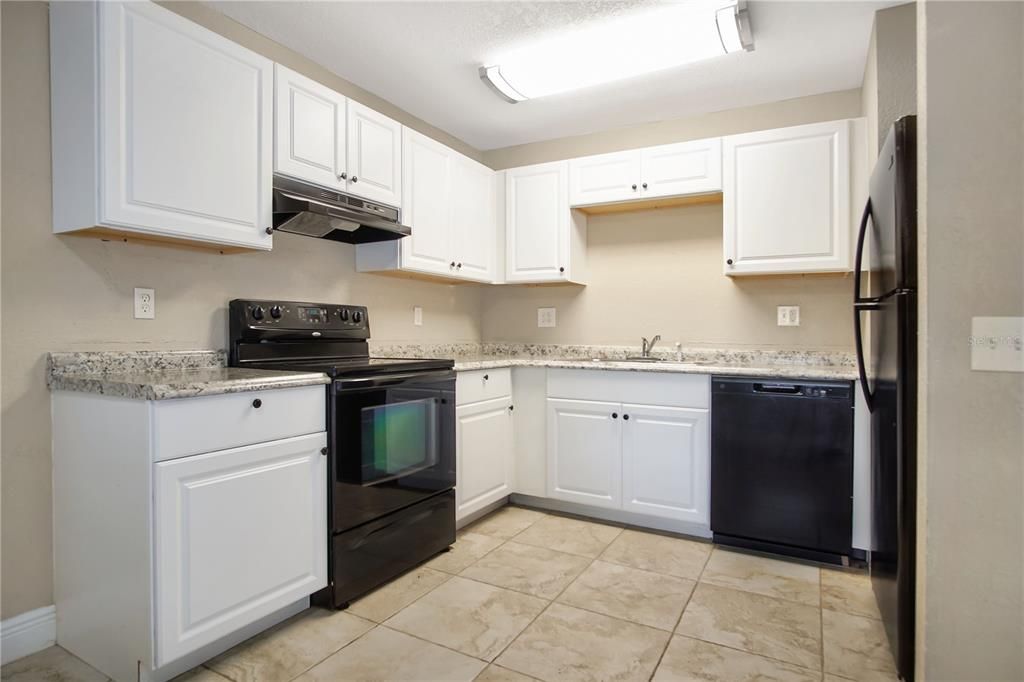 En Renta: $1,495 (2 camas, 2 baños, 1850 Pies cuadrados)