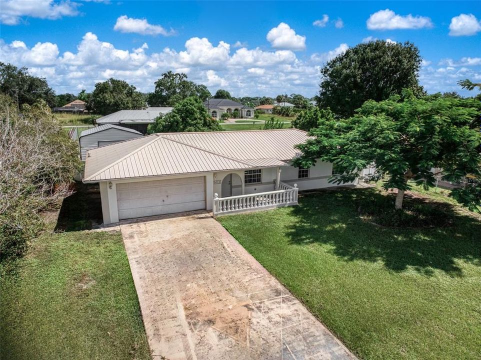 合同活跃: $249,900 (3 贝兹, 2 浴室, 1060 平方英尺)