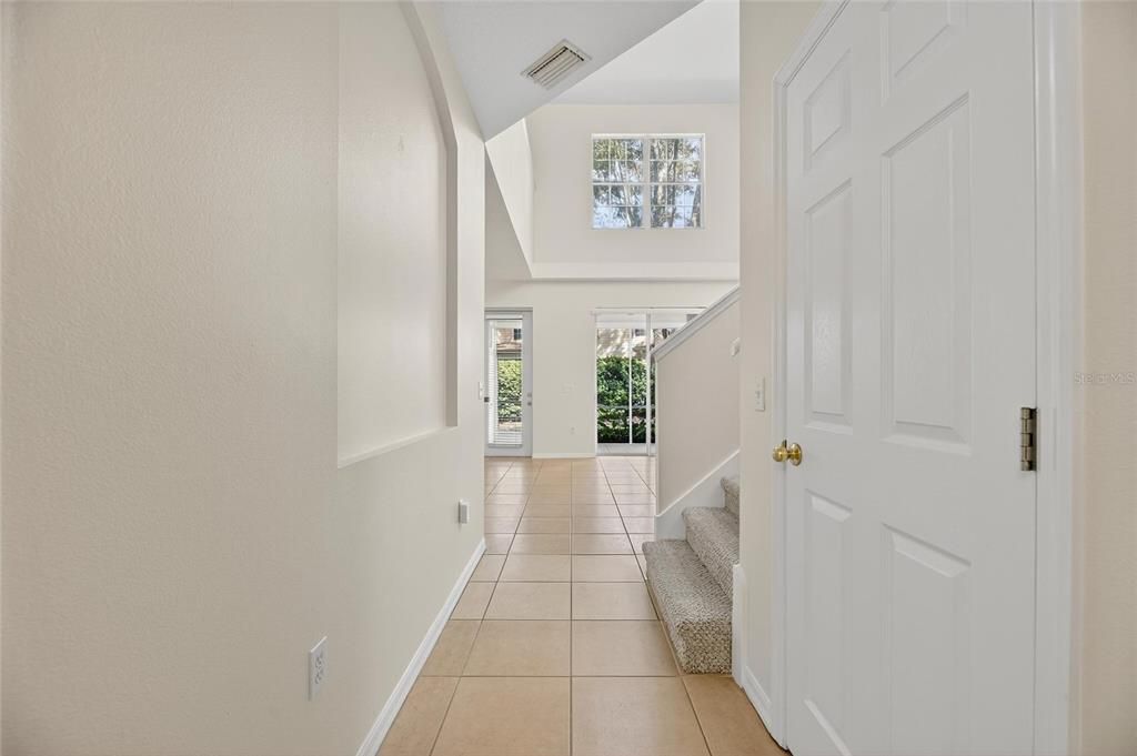 For Sale: $260,000 (2 beds, 2 baths, 1691 Square Feet)