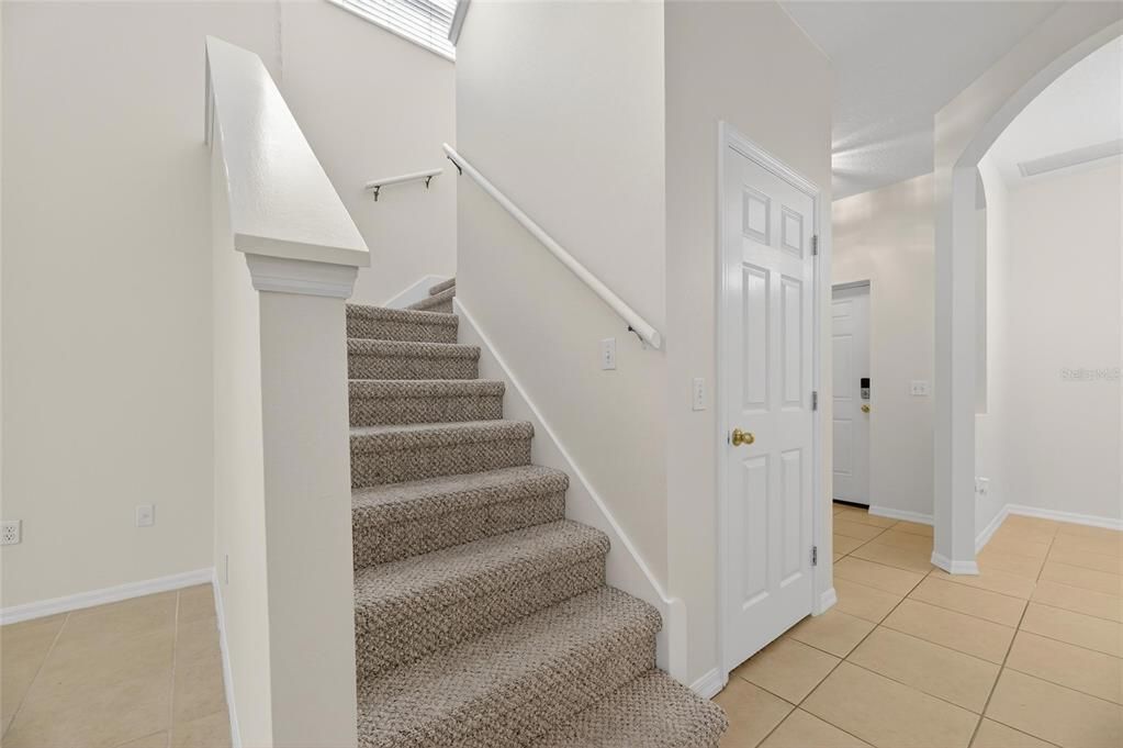 For Sale: $260,000 (2 beds, 2 baths, 1691 Square Feet)