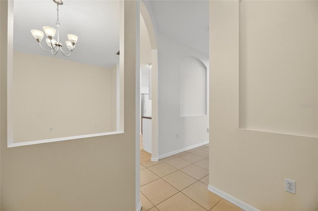 For Sale: $260,000 (2 beds, 2 baths, 1691 Square Feet)