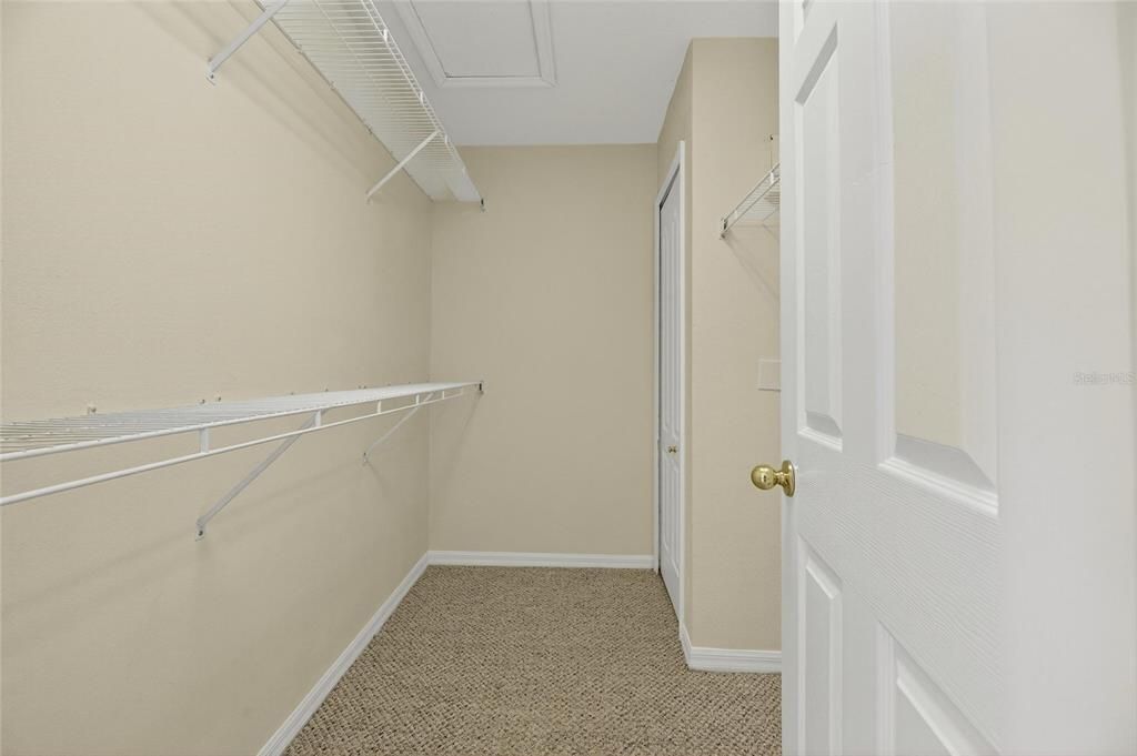 For Sale: $260,000 (2 beds, 2 baths, 1691 Square Feet)