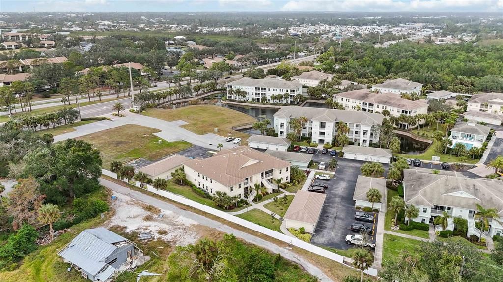 待售: $310,000 (2 贝兹, 2 浴室, 1150 平方英尺)