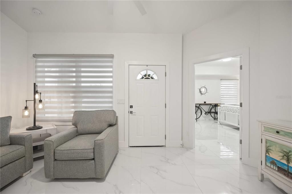 待售: $310,000 (2 贝兹, 2 浴室, 1150 平方英尺)