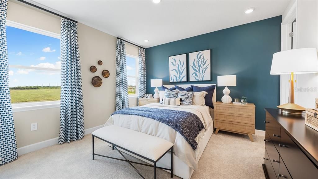 Active With Contract: $514,999 (3 beds, 2 baths, 2652 Square Feet)