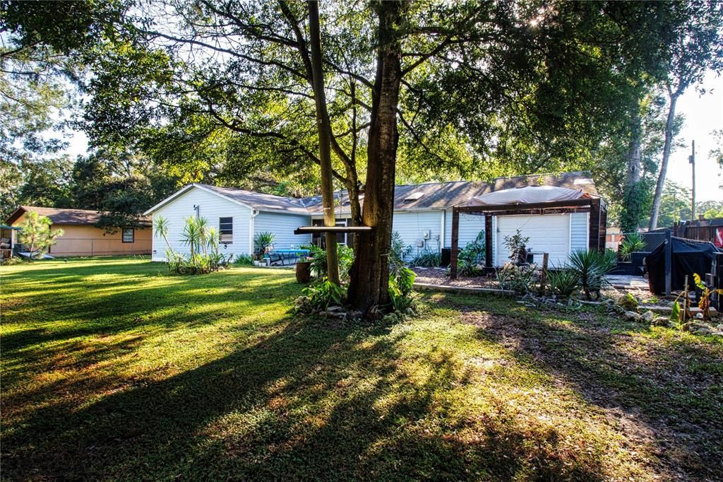 待售: $299,000 (3 贝兹, 2 浴室, 1296 平方英尺)