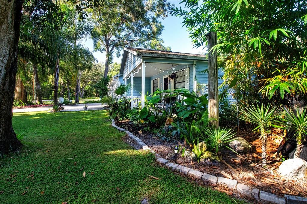 待售: $299,000 (3 贝兹, 2 浴室, 1296 平方英尺)