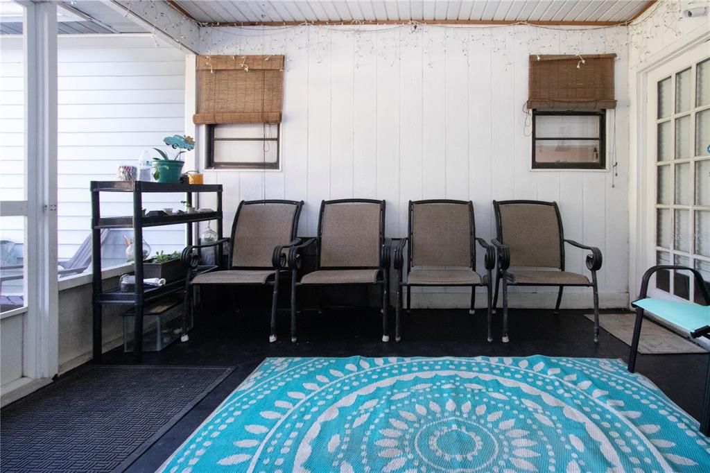 待售: $299,000 (3 贝兹, 2 浴室, 1296 平方英尺)