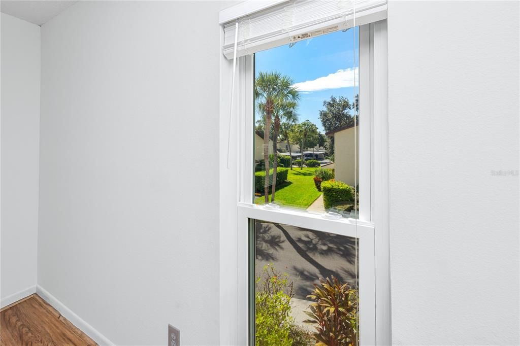 Activo con contrato: $1,500 (2 camas, 1 baños, 704 Pies cuadrados)