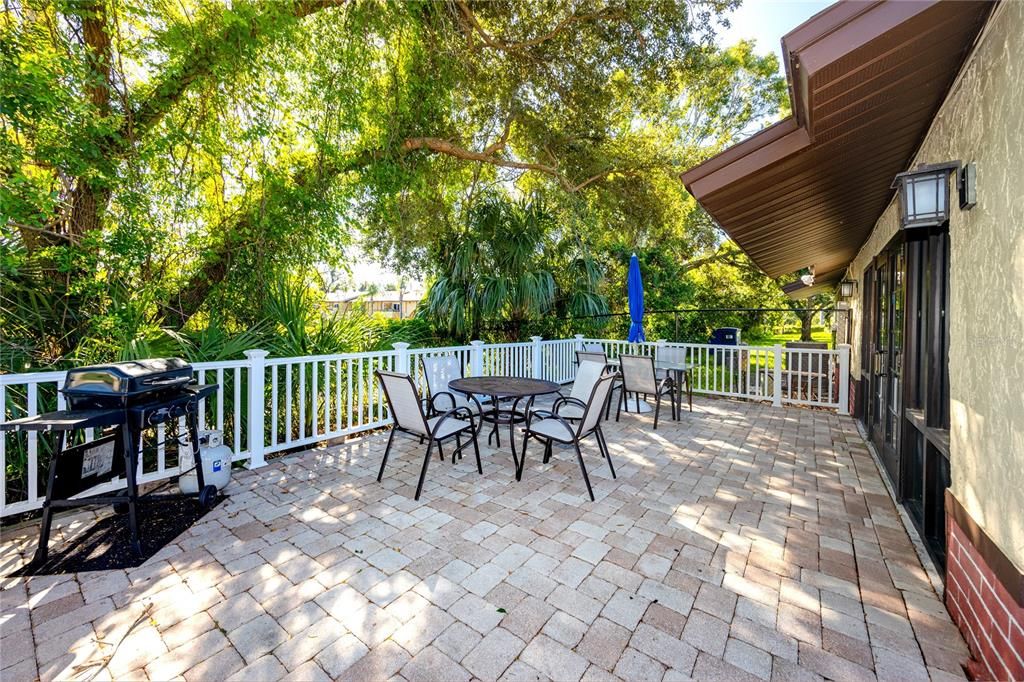 Activo con contrato: $1,500 (2 camas, 1 baños, 704 Pies cuadrados)