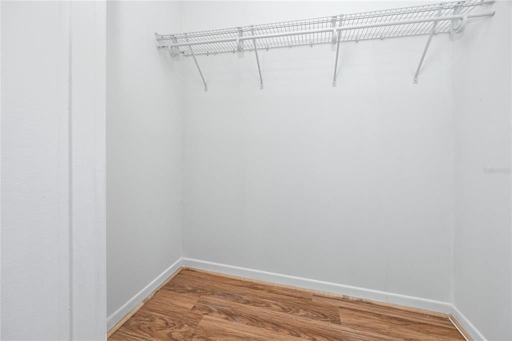 Activo con contrato: $1,500 (2 camas, 1 baños, 704 Pies cuadrados)