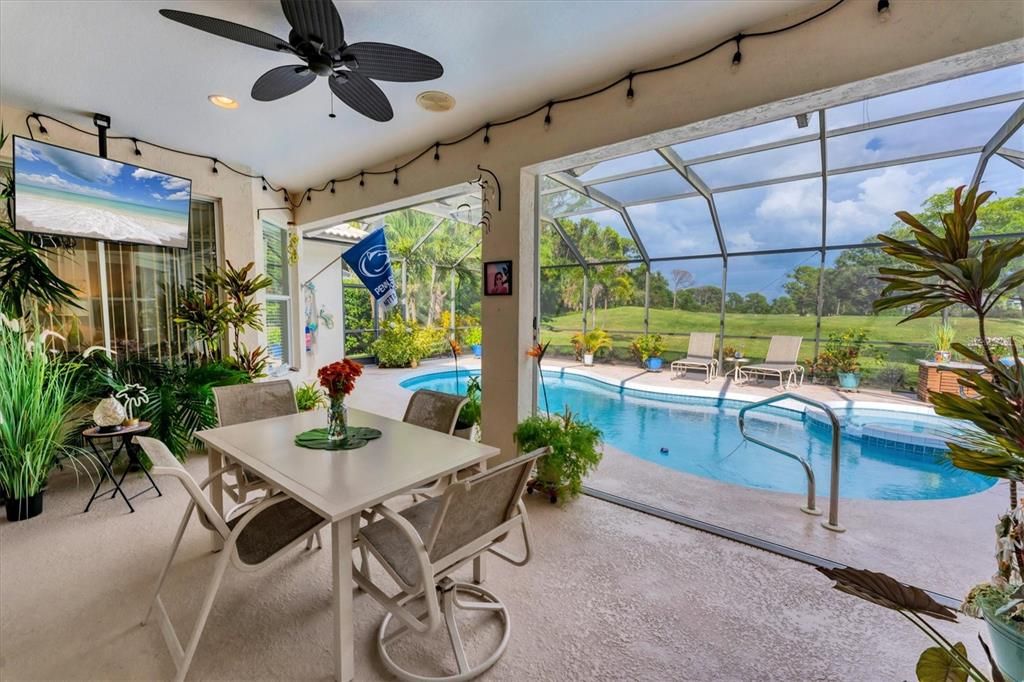 待售: $719,900 (5 贝兹, 3 浴室, 2803 平方英尺)