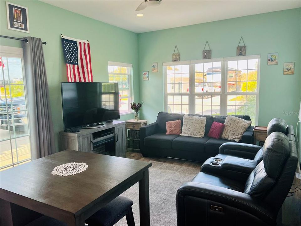 Active With Contract: $199,900 (0.14 acres)