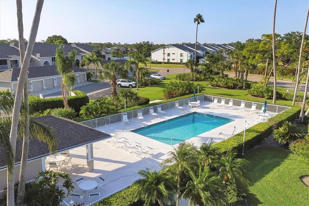 待售: $373,500 (2 贝兹, 2 浴室, 1333 平方英尺)