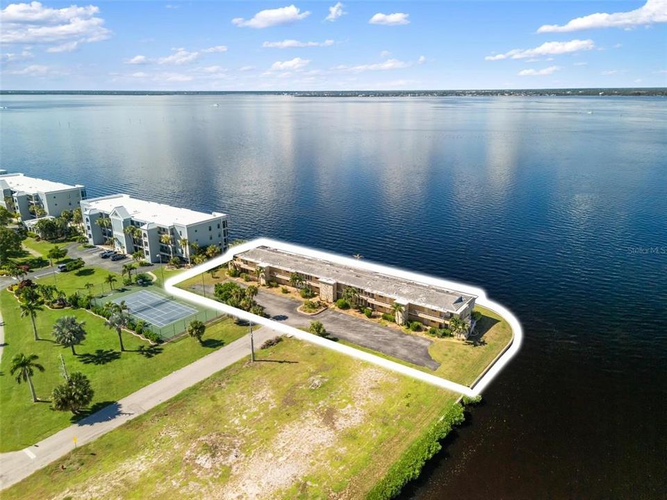 For Sale: $2,200,000 (0.85 acres)