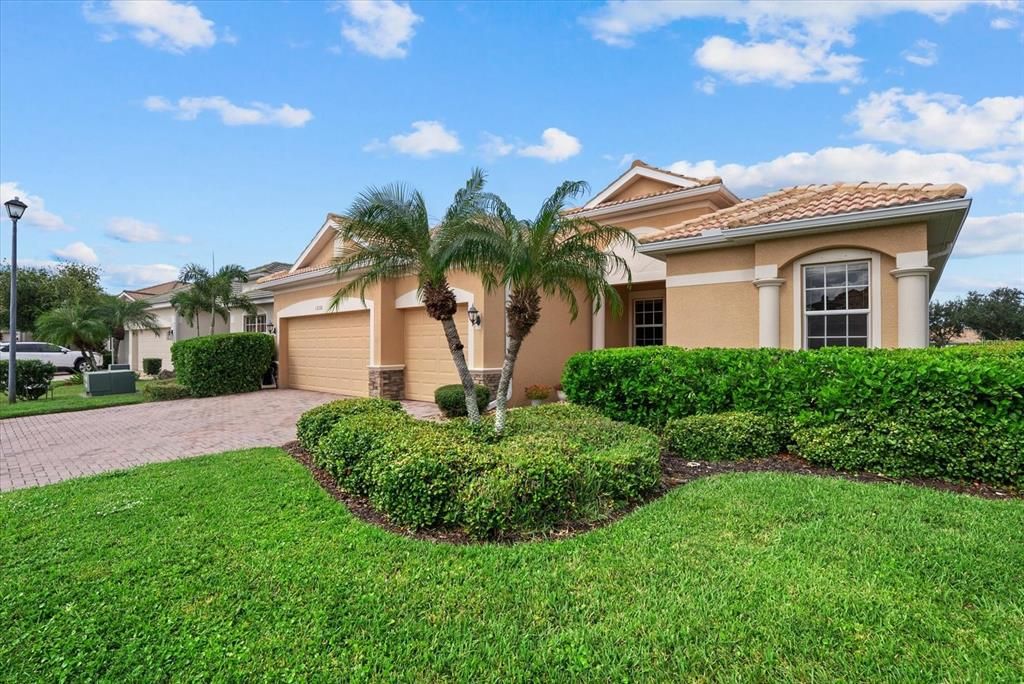 На продажу: $475,000 (4 спален, 3 ванн, 2223 Квадратных фут)