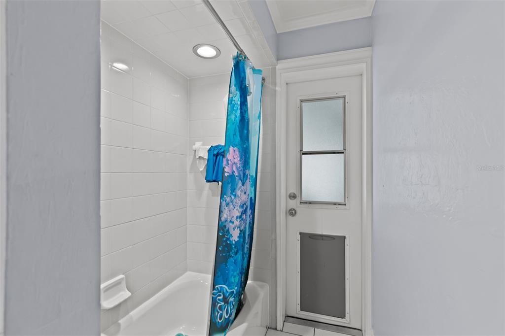 For Sale: $318,899 (3 beds, 2 baths, 1803 Square Feet)