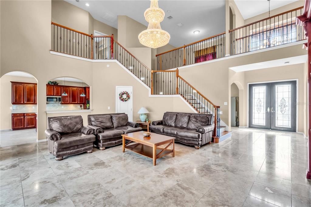 En Venta: $1,190,000 (6 camas, 4 baños, 4313 Pies cuadrados)