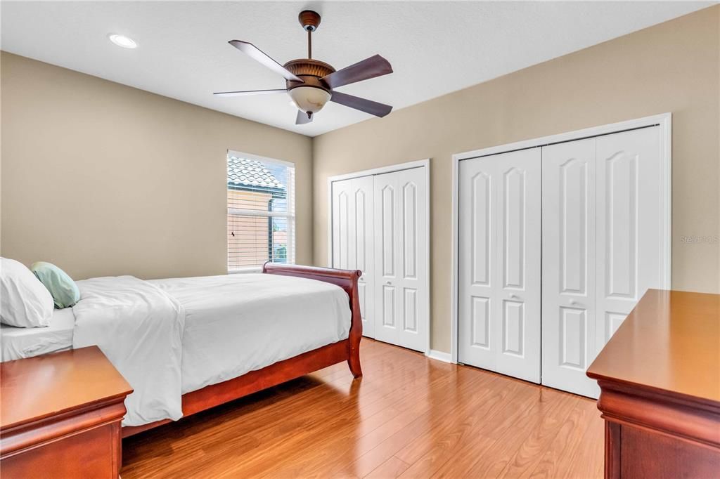 En Venta: $1,190,000 (6 camas, 4 baños, 4313 Pies cuadrados)