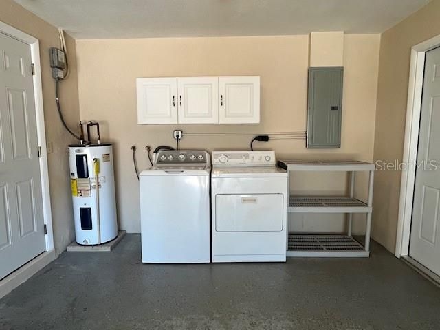 For Sale: $354,900 (2 beds, 1 baths, 1070 Square Feet)