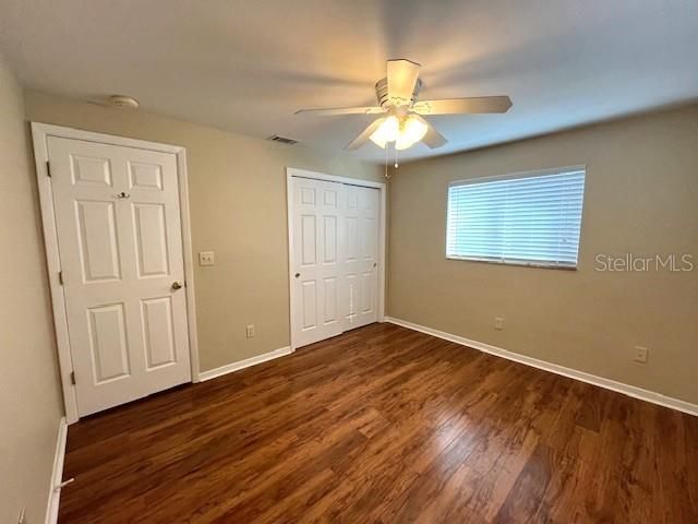 For Sale: $354,900 (2 beds, 1 baths, 1070 Square Feet)