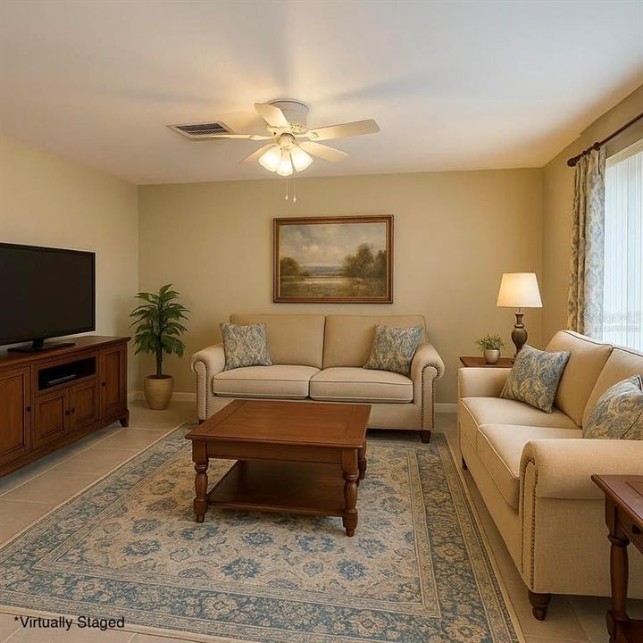 For Sale: $354,900 (2 beds, 1 baths, 1070 Square Feet)