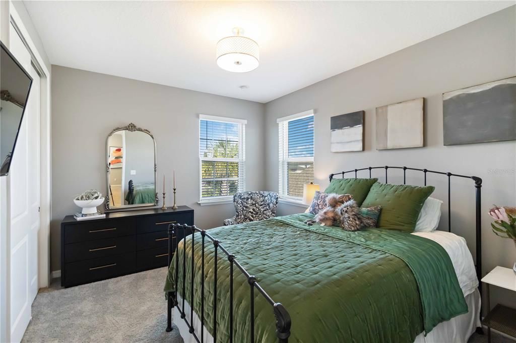 待售: $779,000 (4 贝兹, 3 浴室, 2582 平方英尺)