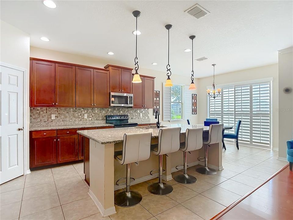 For Sale: $550,000 (5 beds, 3 baths, 3355 Square Feet)