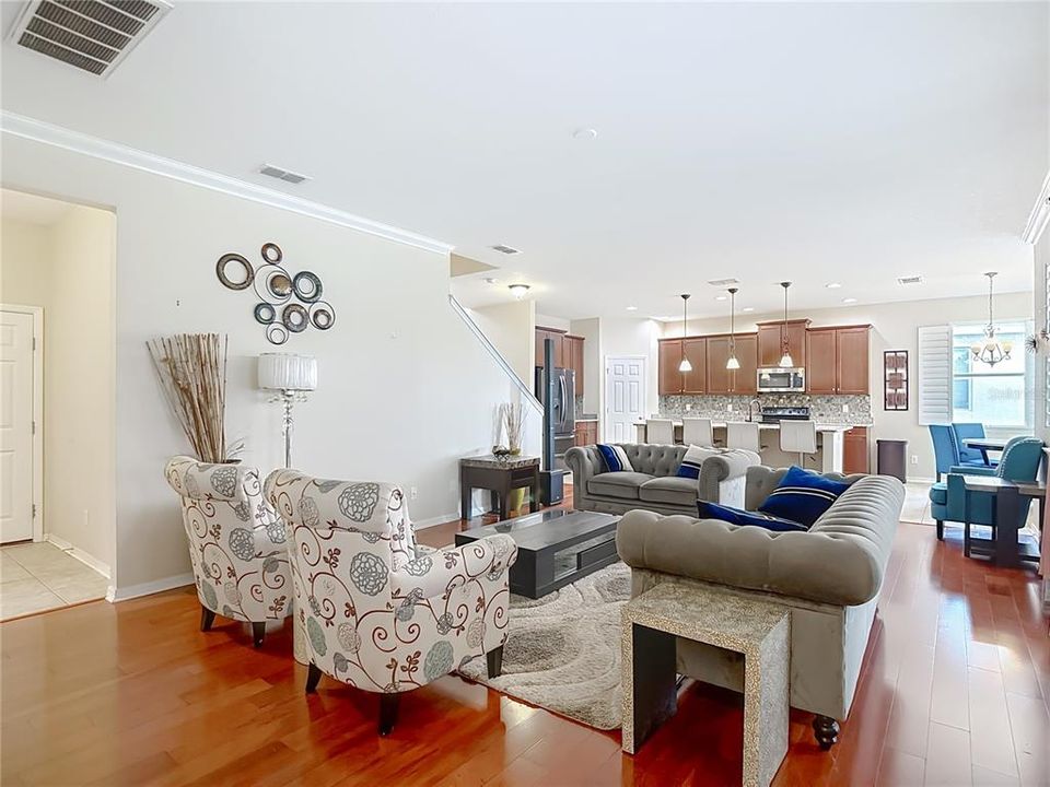 For Sale: $550,000 (5 beds, 3 baths, 3355 Square Feet)