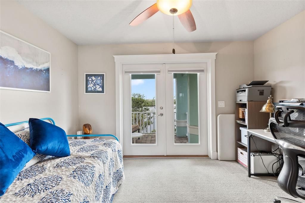 待售: $1,095,000 (4 贝兹, 2 浴室, 2721 平方英尺)