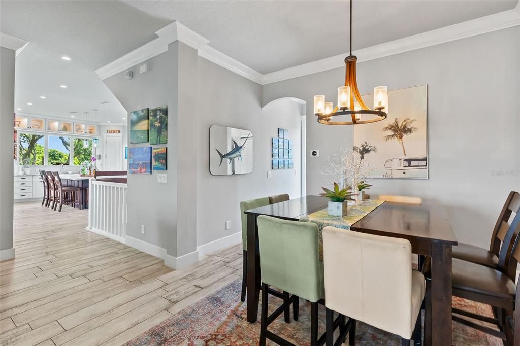 待售: $1,095,000 (4 贝兹, 2 浴室, 2721 平方英尺)