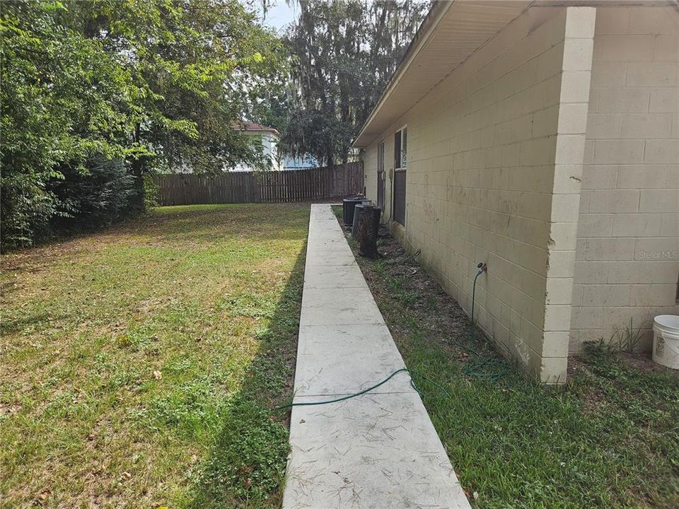 En Venta: $455,000 (8 camas, 0 baños, 3306 Pies cuadrados)