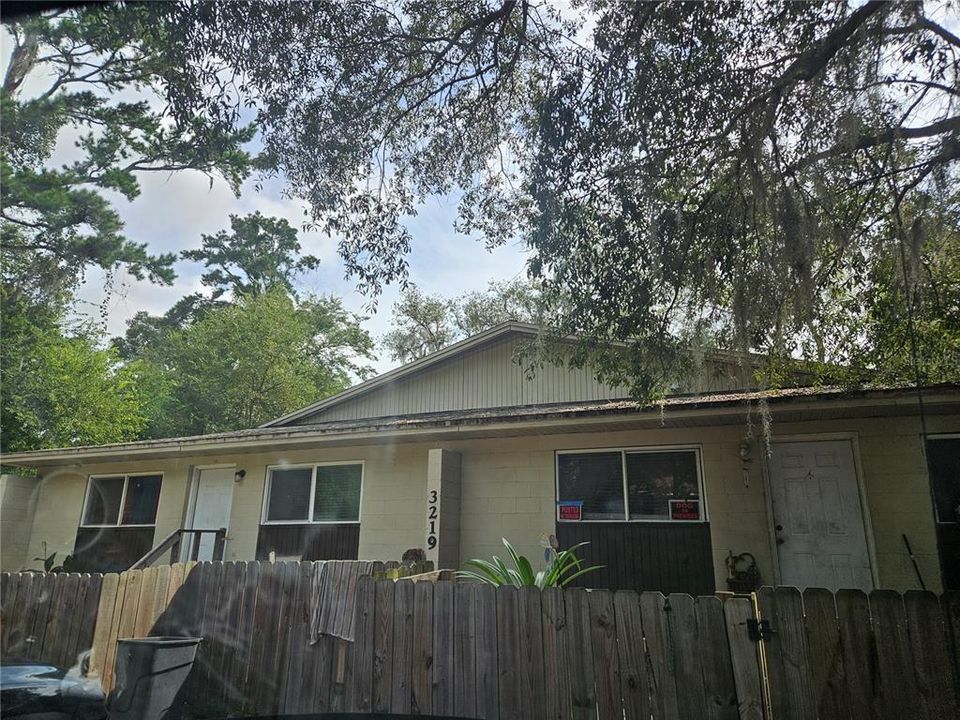 En Venta: $455,000 (8 camas, 0 baños, 3306 Pies cuadrados)