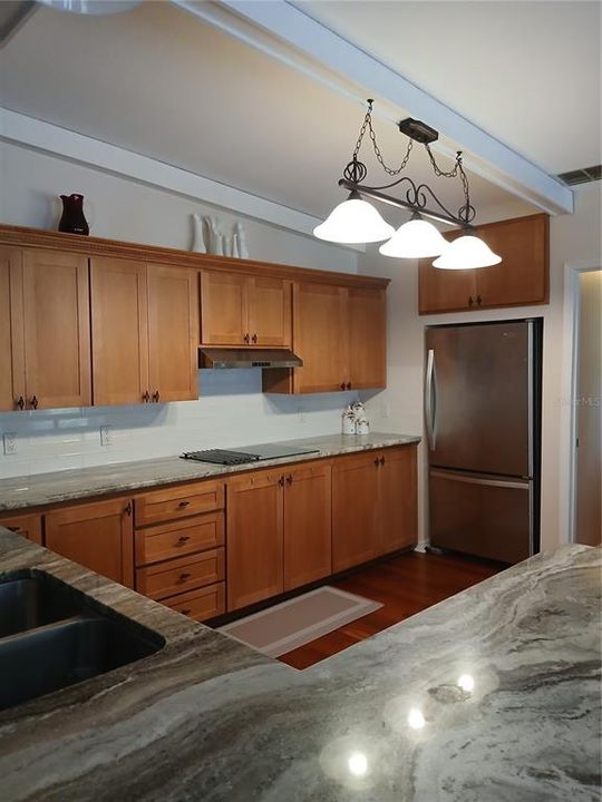 En Venta: $1,175,000 (4 camas, 4 baños, 4910 Pies cuadrados)