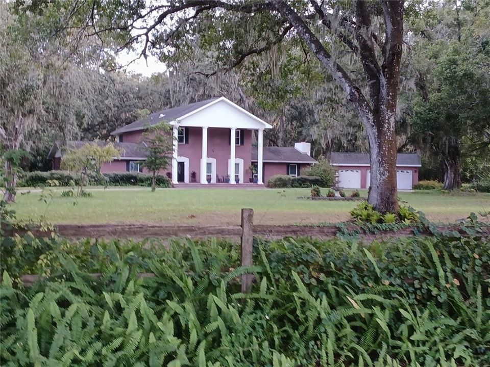 En Venta: $1,175,000 (4 camas, 4 baños, 4910 Pies cuadrados)