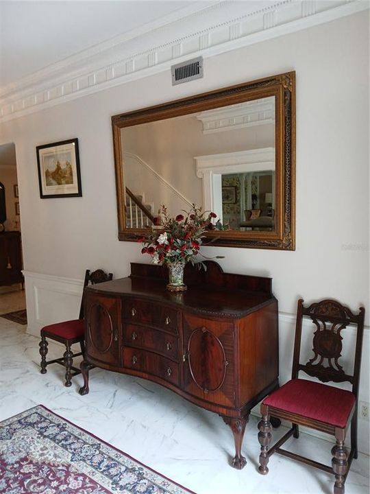 En Venta: $1,175,000 (4 camas, 4 baños, 4910 Pies cuadrados)