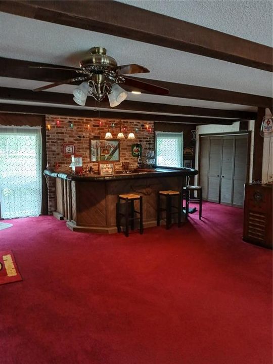 En Venta: $1,175,000 (4 camas, 4 baños, 4910 Pies cuadrados)